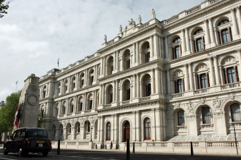 UK sanctions people, entities for recruiting migrants to fight for Russia against Ukraine