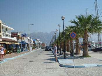 EU approves stronger package travel rules to protect holidaymakers and guarantee faster refunds